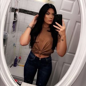 Meet your Posher, Taylor